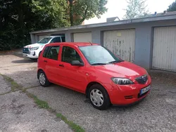 Rot Gebraucht 2007 Mazda 2 Limousine | 1.250 € (Guter Preis)