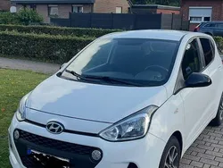Weiß Gebraucht 2019 Hyundai i10 YES! Kleinwagen | 8.500 € (Fairer Preis)