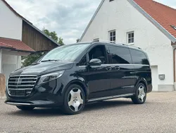 Schwarz Neu 2025 Mercedes V300 Exclusive Van / Kleinbus | 107.099 € (Fairer Preis)