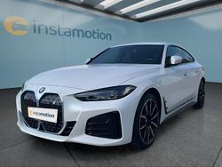 Weiß Gebraucht 2022 BMW i4 Limousine | 42.899 € (Etwas zu teuer)