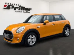 Orange Gebraucht 2017 Mini ONE Kleinwagen | 13.900 € (Fairer Preis)
