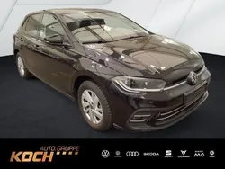 Schwarz Gebraucht 2024 VW Polo Style Limousine | 20.930 € (Guter Preis)