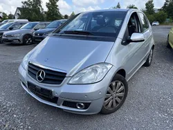 Silber Gebraucht 2009 Mercedes A180 Edition Limousine | 3.990 € (Fairer Preis)