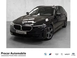 Schwarz Gebraucht 2022 BMW 520 Sport Line Kombi | 32.290 € (Fairer Preis)