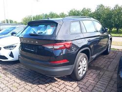 Black magic perleffekt black magic perleffekt Gebraucht 2023 Skoda Kodiaq Ambition SUV | 35.378 € (Fairer Preis)