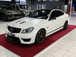 Polarweiss unilack Gebraucht 2015 Mercedes C63 AMG AMG Coupé | 69.900 €