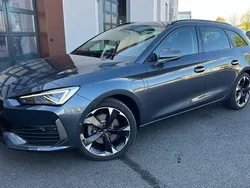 Grau Gebraucht 2024 Cupra Leon Limousine | 29.850 €