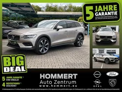 Bright dusk metallic Gebraucht 2023 Volvo V60 CC Plus Kombi | 39.890 € (Fairer Preis)