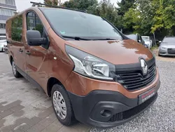 Braun Gebraucht 2015 Renault Trafic Van | 7.999 € (Fairer Preis)