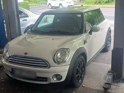 Weiß Gebraucht 2007 Mini ONE Kleinwagen | 3.800 € (Fairer Preis)