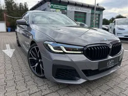 Berninagrau bernsteineffekt me Gebraucht 2022 BMW M550 Performance Limousine | 48.898 € (Guter Preis)