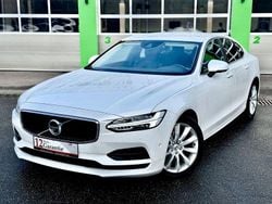 Weiß Gebraucht 2019 Volvo S90 Momentum Limousine | 27.400 €