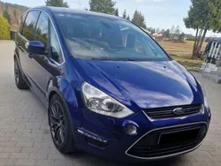 Blau Gebraucht 2014 Ford S-MAX Titanium Van / Kleinbus | 10.550 € (Fairer Preis)