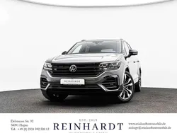 Siliziumgrau metallic Gebraucht 2022 VW Touareg R SUV | 59.769 € (Fairer Preis)