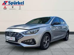 Silber Gebraucht 2021 Hyundai i30 Edition 30 Limousine | 15.680 € (Fairer Preis)