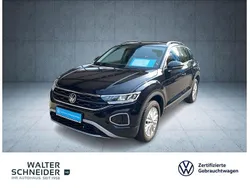 Deep black perleffekt Gebraucht 2024 VW T-Roc Life SUV | 22.550 € (Fairer Preis)