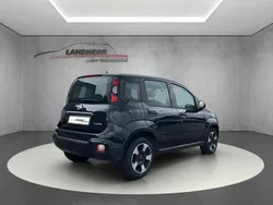 Schwarz Gebraucht 2023 Fiat Panda Cross Cross Kleinwagen | 15.646 € (Teuer)