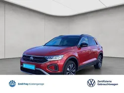 Kings red metallic Gebraucht 2024 VW T-Roc Move SUV | 24.380 € (Guter Preis)