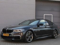 Grau Gebraucht 2017 BMW M550 Executive Limousine | 39.999 €