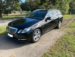 Schwarz Gebraucht 2012 Mercedes E200 Avantgarde Kombi | 10.500 € (Guter Preis)