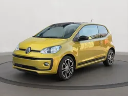 Gold Gebraucht 2017 VW up! CLUB Kleinwagen | 8.890 € (Fairer Preis)
