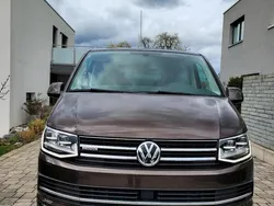 Braun Gebraucht 2016 VW T6 Highline Van | 37.500 € (Teuer)