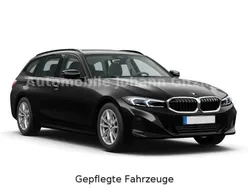 Schwarz Gebraucht 2023 BMW 318 Shadowline Kombi | 29.449 € (Fairer Preis)
