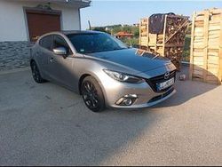 Grau Gebraucht 2016 Mazda 3 Sports-Line Limousine | 6.500 € (Guter Preis)