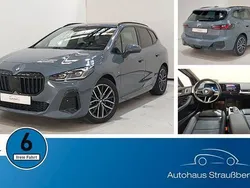 Grau Gebraucht 2024 BMW 218 Active Tourer M Sport Van / Kleinbus | 29.390 € (Guter Preis)