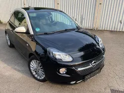 Schwarz Gebraucht 2017 Opel Adam Glam Kleinwagen | 10.500 € (Etwas zu teuer)