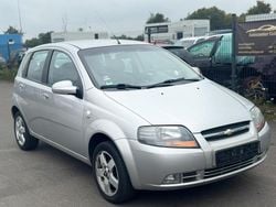 Grau Gebraucht 2006 Chevrolet Kalos Kleinwagen | 2.600 € (Fairer Preis)