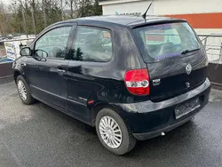 Schwarz Gebraucht 2009 VW Fox Refresh Kleinwagen | 1.950 € (Fairer Preis)
