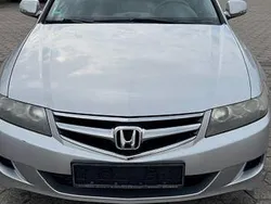 Silber Gebraucht 2007 Honda Accord Limousine | 4.300 € (Fairer Preis)