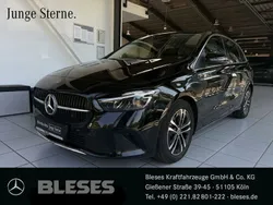 Schwarz Gebraucht 2023 Mercedes B200 Progressive Van / Kleinbus | 31.950 € (Etwas zu teuer)