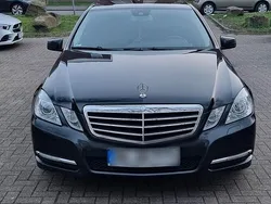 Schwarz Gebraucht 2011 Mercedes E200 Avantgarde Limousine | 9.000 € (Etwas zu teuer)
