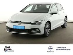 Pure white Gebraucht 2024 VW Golf VIII Move Limousine | 23.489 € (Superpreis)