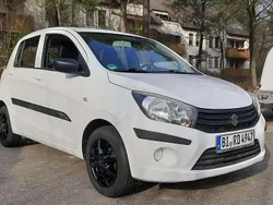 Weiß Gebraucht 2014 Suzuki Celerio Kleinwagen | 5.500 €