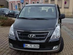 Schwarz Gebraucht 2016 Hyundai H-1 Trend Van / Kleinbus | 17.790 € (Etwas zu teuer)
