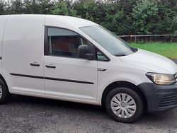 Weiß Gebraucht 2015 VW Caddy Van / Kleinbus | 6.999 €