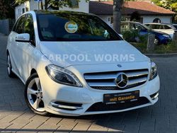 Weiß Gebraucht 2013 Mercedes B220 Van / Kleinbus | 17.990 € (Etwas zu teuer)