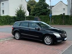 Schwarz Gebraucht 2013 Mercedes R300 Van / Kleinbus | 10.799 € (Guter Preis)