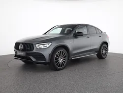 Grau Gebraucht 2020 Mercedes GLC400d AMG line Limousine | 53.999 € (Teuer)