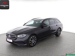 Grau Gebraucht 2022 Mercedes E220 Avantgarde Limousine | 30.680 € (Superpreis)