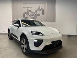 Weiß Gebraucht 2025 Porsche Macan 4 Electric SUV | 74.890 € (Guter Preis)