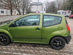 Grün Gebraucht 2005 Citroën C2 Kleinwagen | 1.100 €