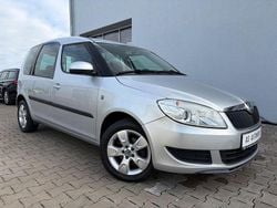 Stribrna brilliant/ brilliants Gebraucht 2012 Skoda Roomster Van / Kleinbus | 4.990 € (Guter Preis)
