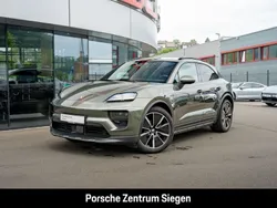 Grün Gebraucht 2024 Porsche Macan SUV | 87.200 € (Fairer Preis)