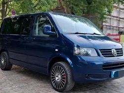 Blau Gebraucht 2004 VW Multivan Highline Van / Kleinbus | 12.800 € (Teuer)