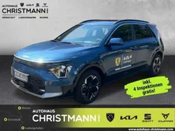Mineralblau Gebraucht 2024 Kia e-Niro Inspiration SUV | 35.990 € (Fairer Preis)