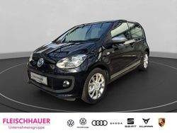 Schwarz Gebraucht 2016 VW up! CLUB Kleinwagen | 13.470 € (Etwas zu teuer)